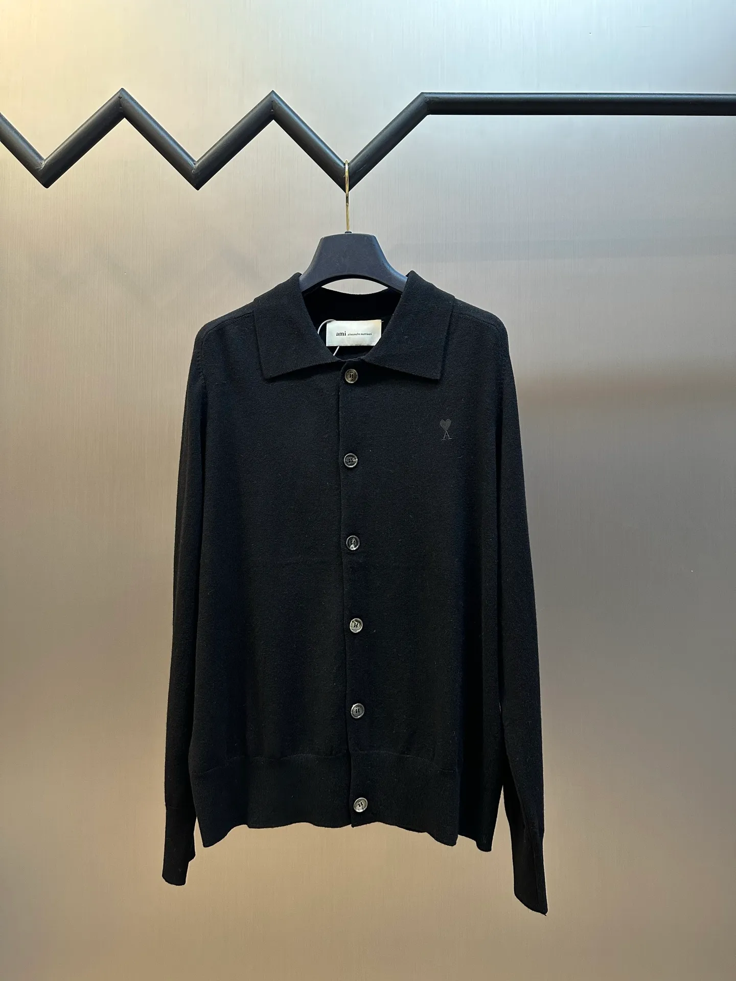 Ami Paris wool ADC embroidered knitted cardigan, fine merino wool yarn, using loom imported from Germany (14 needles), imported embroidery, wool enzyme washing size: s m l xl ⚠️Hand washing is recommended (this product is woven from wool and is not easy to machine wash)